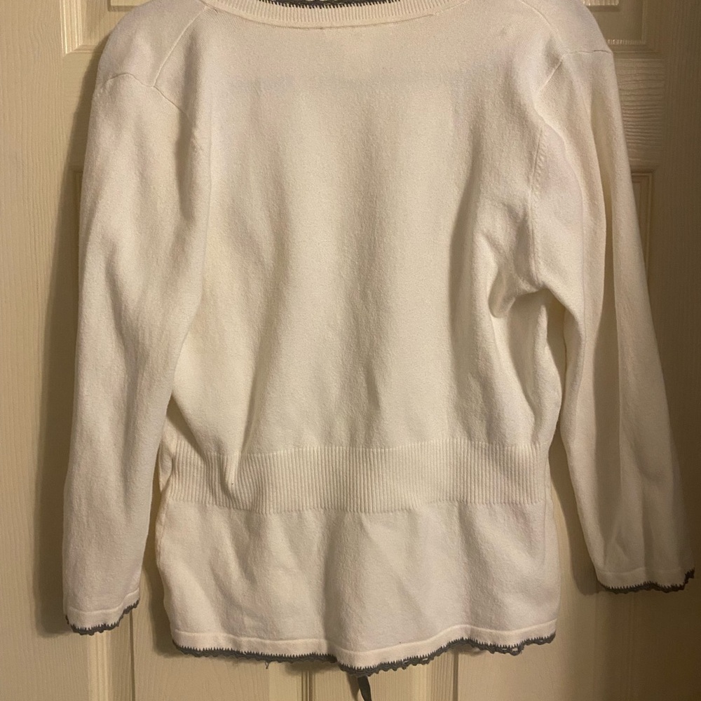 White House Black Market Cardigan - Picture 2 of 2